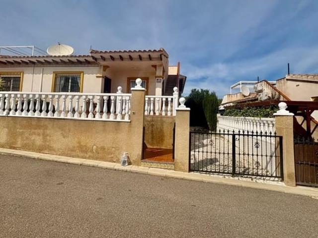 Bungalow en venta en Villamartin, Alicante Costa Blanca