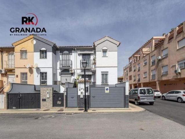 Bungalow en venta en Atarfe, Vega de granada zona noroeste