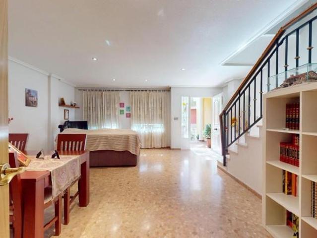 Bungalow en venta en Elche, Campo de futbol