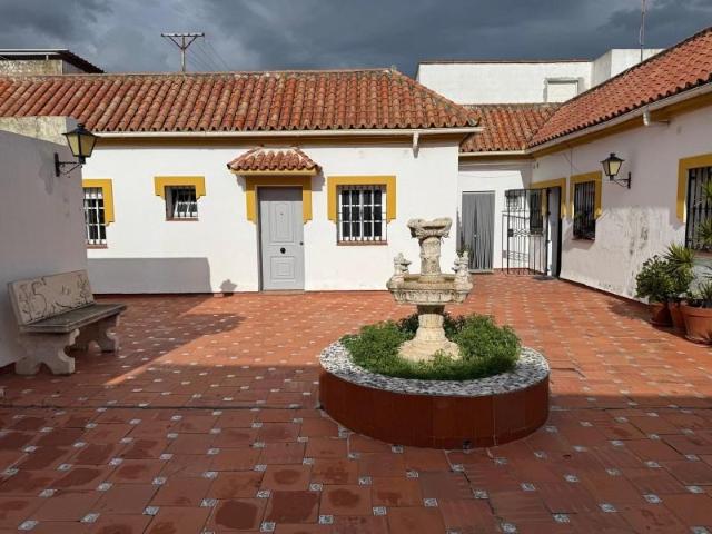 Bungalow en venta en La Línea de la Concepción, San Pedro Gabriel Miró María Guerrero