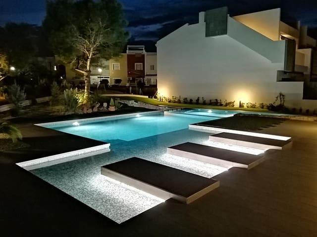 Bungalow en venta en Los Balcones, Alicante Costa Blanca