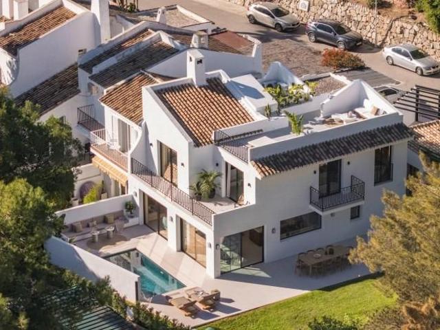 Bungalow en venta en Marbella, Nueva Andalucía