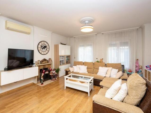 Bungalow en venta en Ogíjares, Zona metropolitana