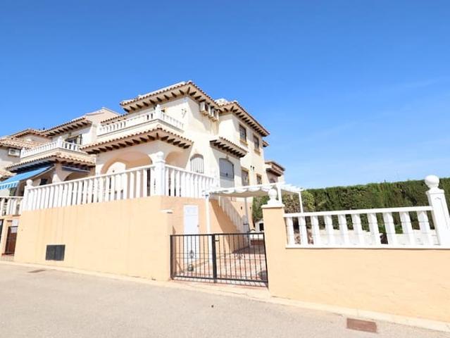 Bungalow en venta en Orihuela Costa, Alicante Costa Blanca