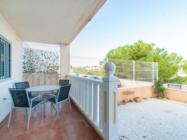Planta baja en venta en Orihuela Costa, Lomas de Cabo Roig