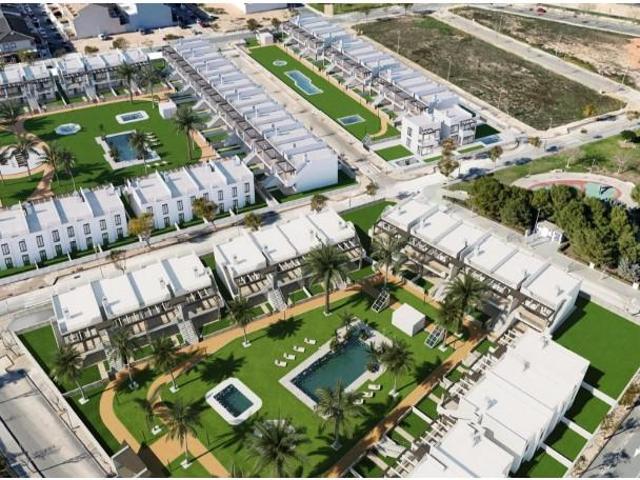 Bungalow en venta en Pilar de la Horadada