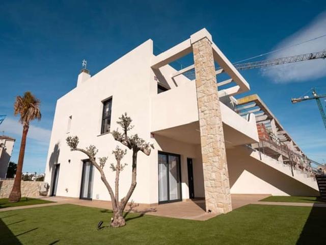 Bungalow en venta en Pilar de la Horadada, Alicante Costa Blanca