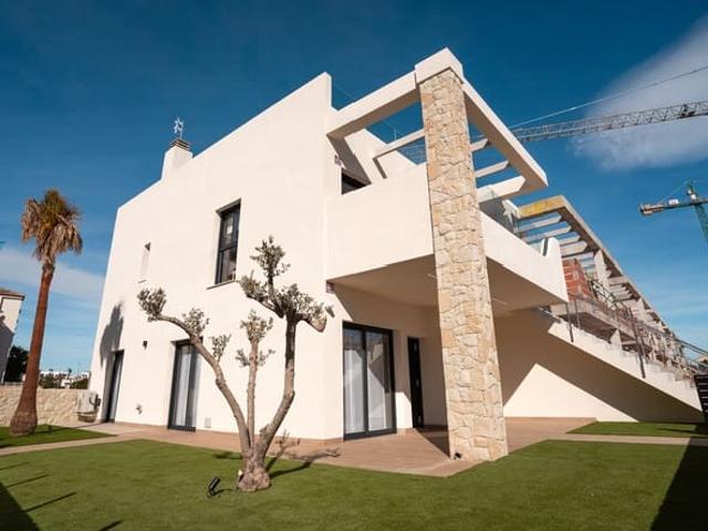 Bungalow en venta en Pilar de la Horadada, Alicante Costa Blanca