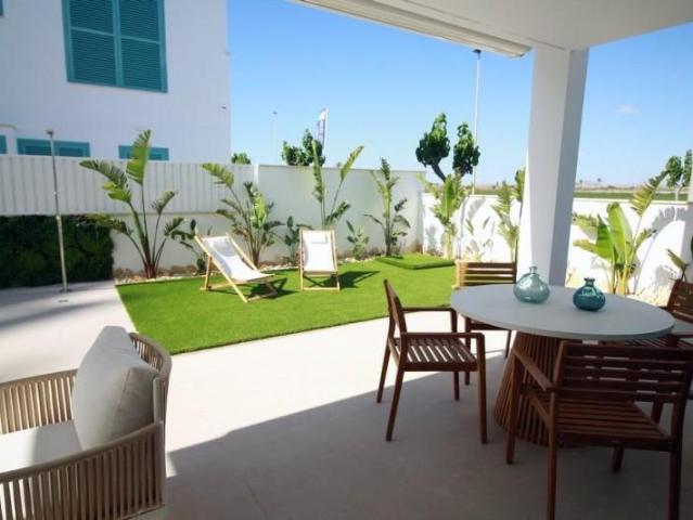 Bungalow en venta en Pilar de la Horadada, El Mojón