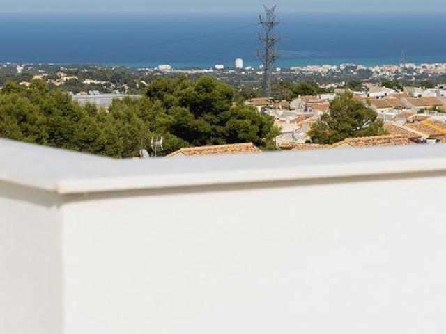 Bungalow en venta en Polop, Alberca