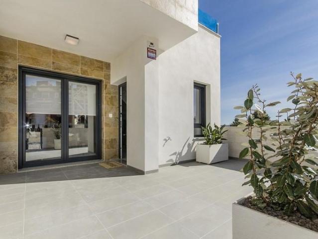 Bungalow en venta en Polop, Alberca