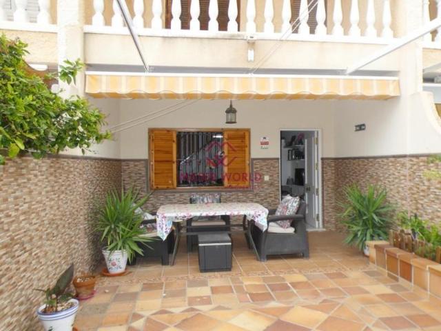 Bungalow en venta en Puerto de Mazarrón, La Isla