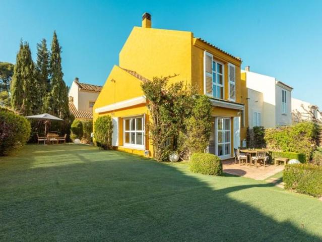 Bungalow en venta en Rocafort, Urbanizacion la bonaigua