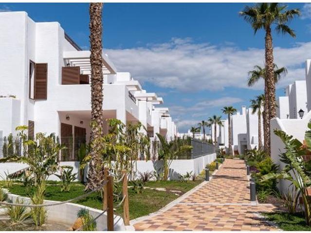 Bungalow en Venta en San Juan de los Terreros, Almería