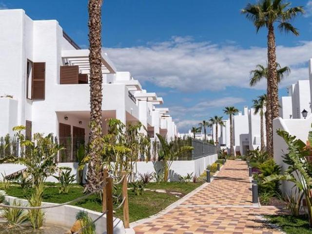 Bungalow en venta en San Juan de los Terreros, Playa la entrevista