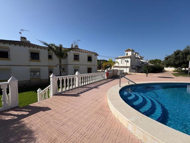Bungalow en venta en Orihuela Alicante