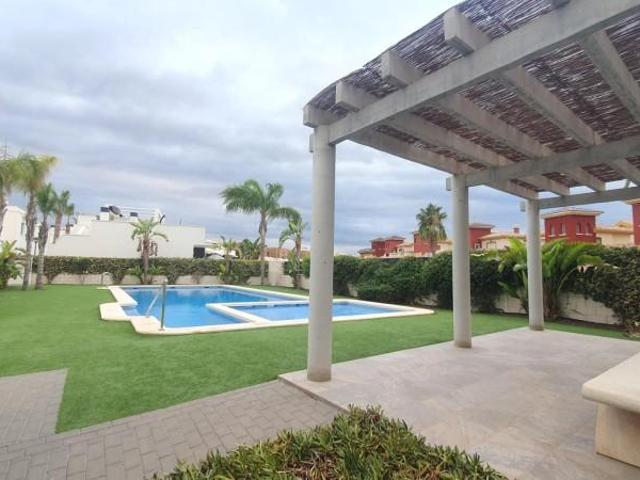 Bungalow en venta Orihuela Costa