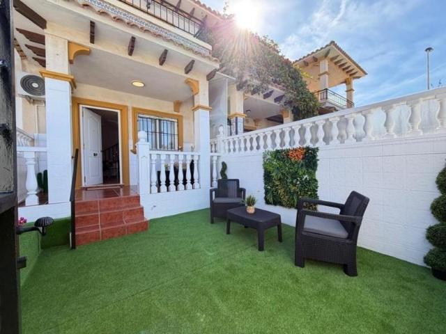 Bungalow en venta Orihuela Costa