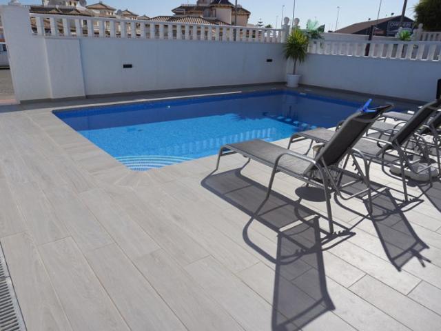 Bungalow en venta Orihuela Costa