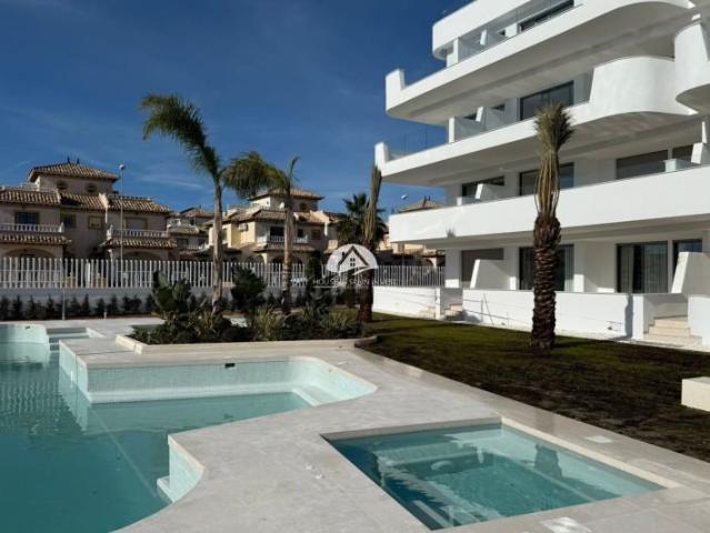Bungalow en venta Orihuela Costa
