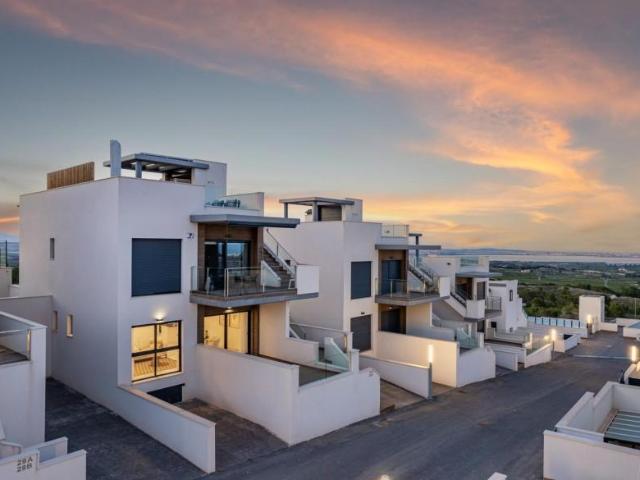 Bungalow en venta San Miguel de Salinas