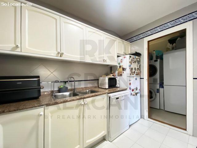 ? Bungalow en Costa Hispania con vistas al Clot de Galvany y a 300 metros del mar! 4 dormitorios, am