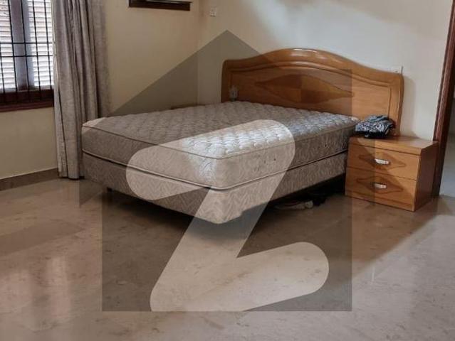 Bungalow For Sale. 333 Yards Phase 6 Beautiful House. DHA Phase 6