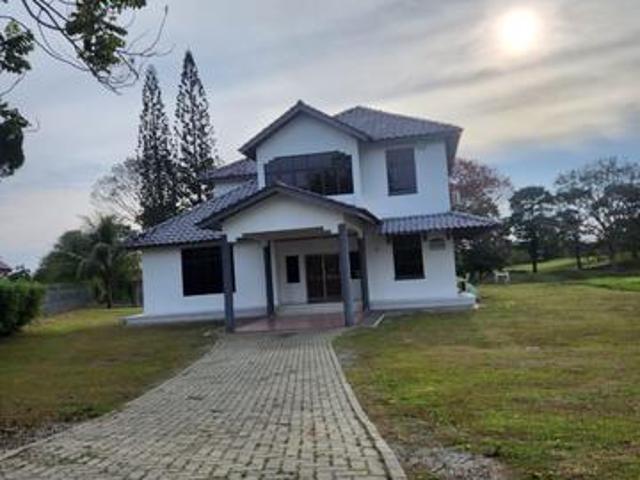Bungalow For Sale A Famosa Resort Alor Gajah Melaka