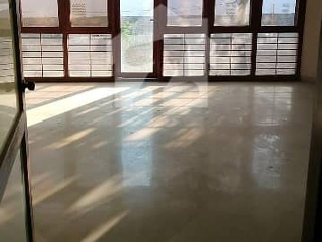 Bungalow for sale army officer housing society zamzama 2 option