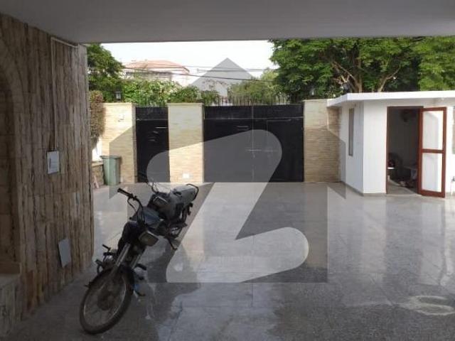 Bungalow For Sale DHA Phase 2