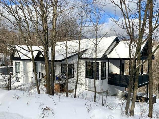 Bungalow for sale SaintSauveur 949000