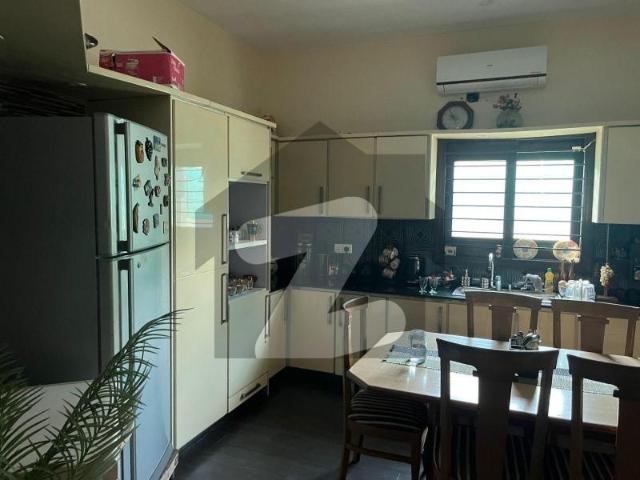 Bungalow for rent dha phase 7