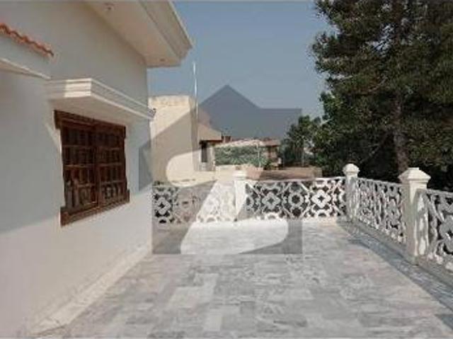 Bungalow for rent dha phase 5