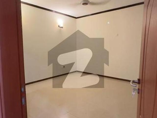 Bungalow for rent dha phase 8