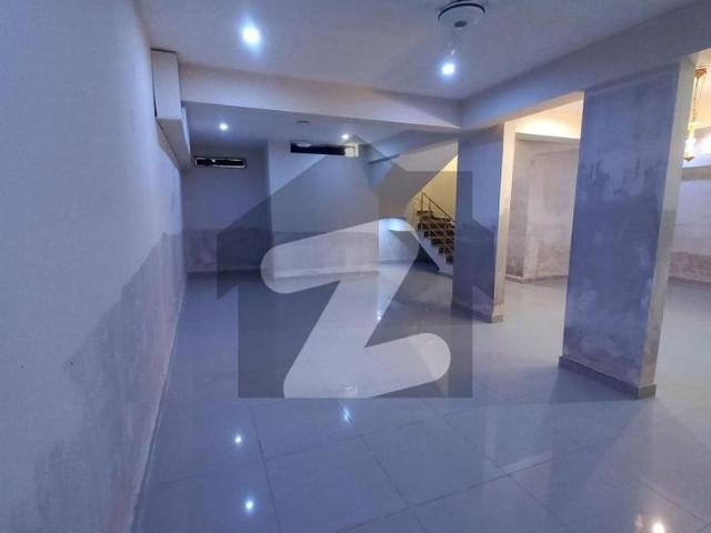 Bungalow for rent dha phase 8