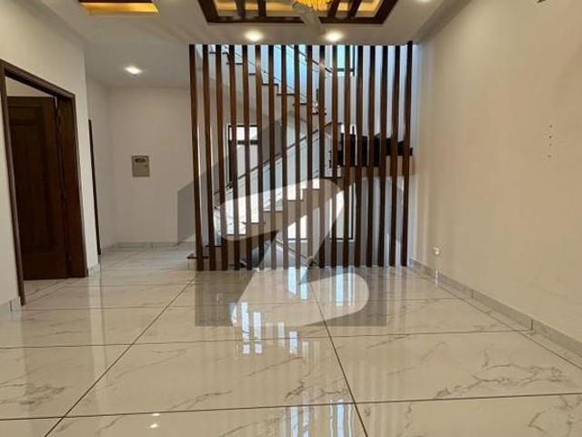 Bungalow for rent dha phase 8 zone b