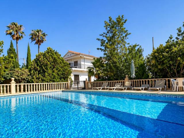 Bungalow for rent in Benissa, Alicante