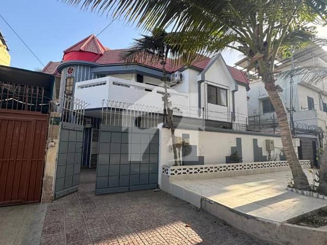 Bungalow For Rent In Clifton Block 2