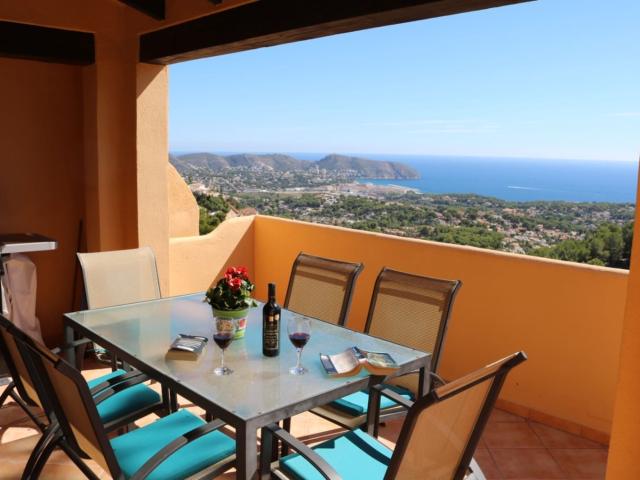 Bungalow for rent in Moraira, Teulada Moraira, Alicante