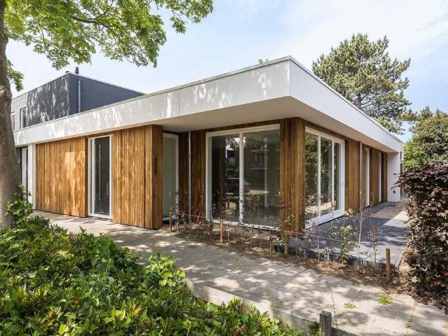 Bungalow, geschakelde woning te huur in Nieuw Vennep