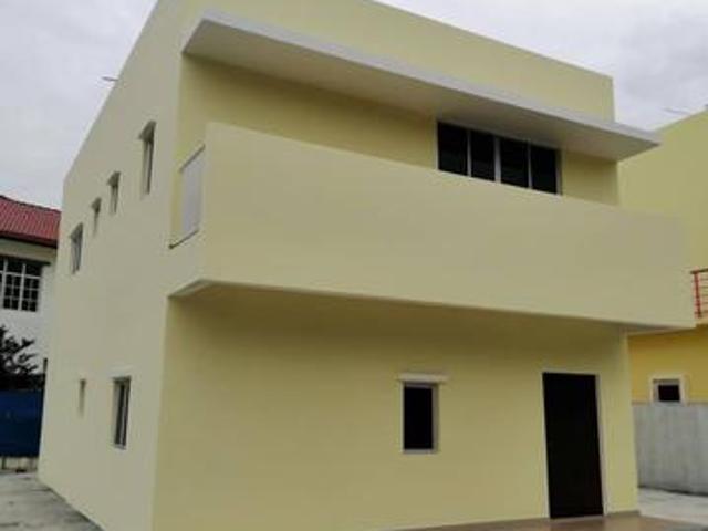 bungalow house