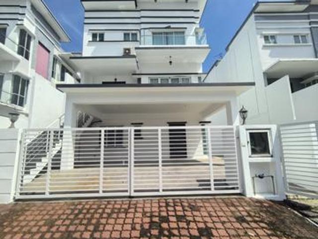 Bungalow House Ridgeview Residence Kajang For Rent