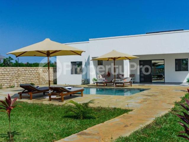 Bungalow Houses for rent Diani Mombasa PID: 0AURT | PropertyPro