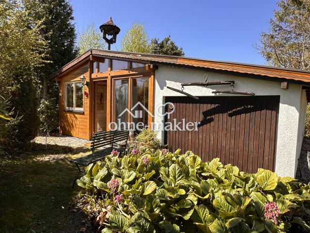 Bungalow im Grünen, naturnah und mit viel Potenzial