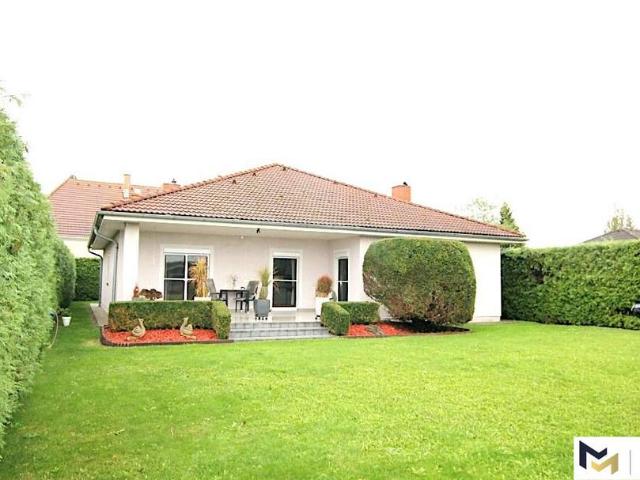 Bungalow in Trumau mit uneinsehbarem Garten, 1000 m² barrierefreier Fläche!