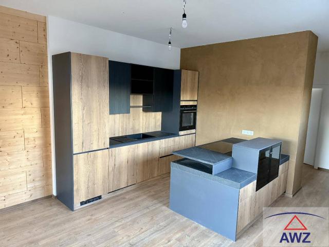 Holzbungalow in sehr ruhiger Lage Thermen Golfplatznähe