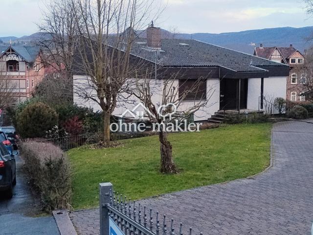 Bungalow in ruhiger und zentraler Lage Mit Einliegerwohnung, seperater Zugang Garage