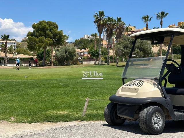 Bungalow Luminoso Con Terraza Y Vistas Despejadas En Campo D. 118m² Mutxamel