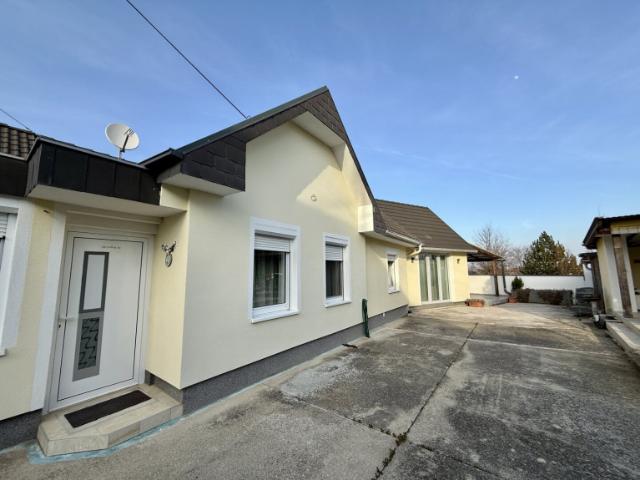 Bungalow mit Gartenidylle und Outdoorküche in Deutschkreutz