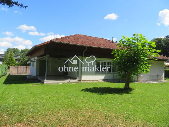 Bungalow mit Souterrainwohnung am Waldrand